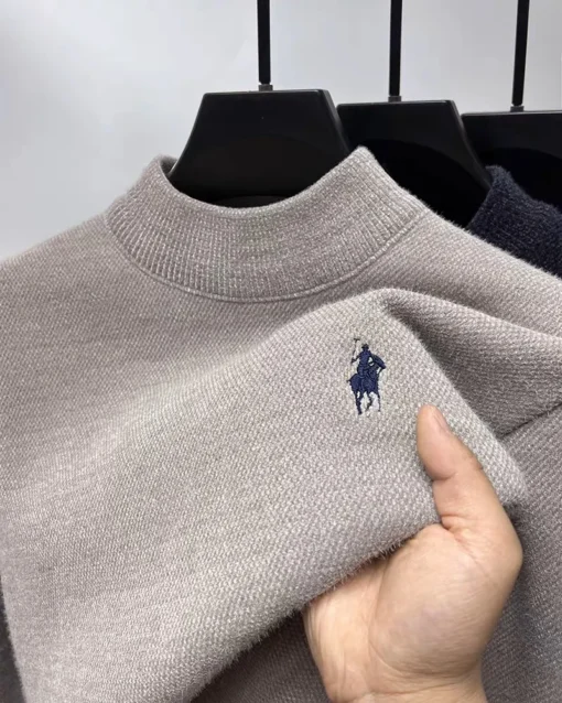 High end luxury round neck sweater - Image 17