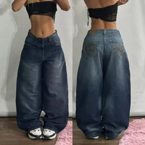 Oversized Print Baggy Jeans - Image 8
