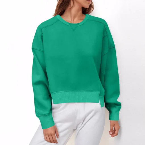 Long-Sleeved Simple Sweatshirt - Image 9