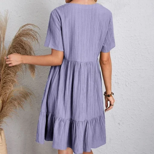 Loose V-neck Pleated Dress - Image 22
