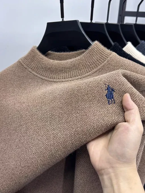 High end luxury round neck sweater - Image 3