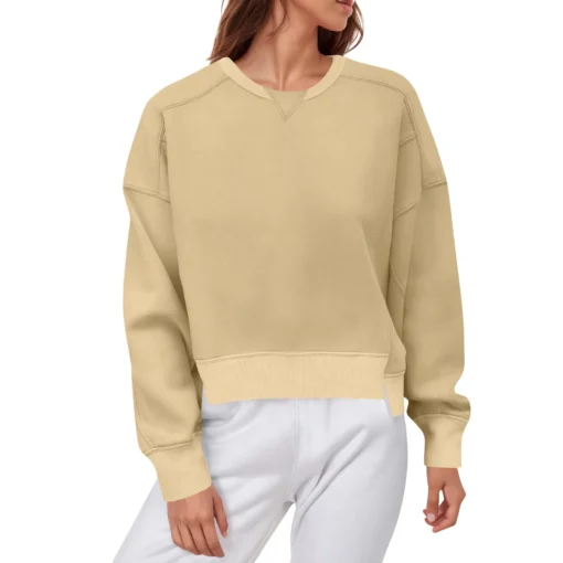Long-Sleeved Simple Sweatshirt - Image 16
