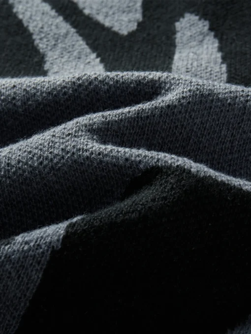 Irregular Jacquard Pattern Pullover Sweater - Image 6